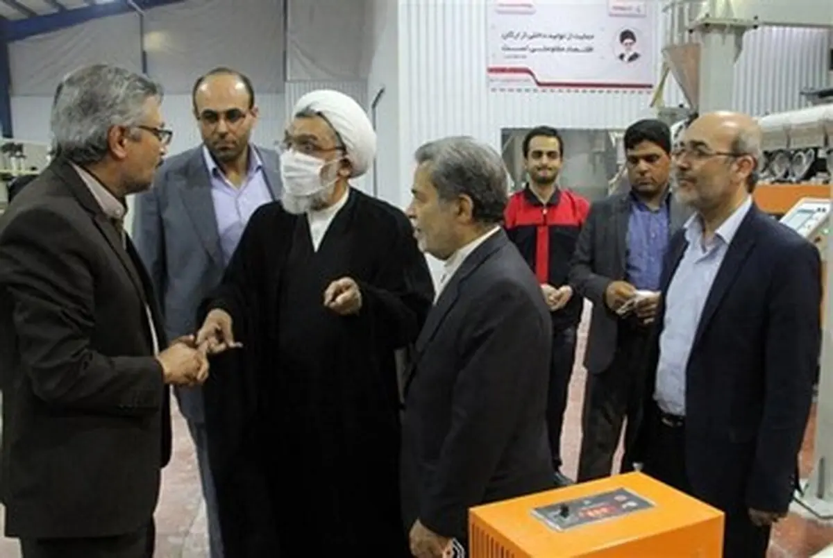 بازدید وزیر دادگستری از اولین کارخانه تولید کاغذ سنگی/تصاویر