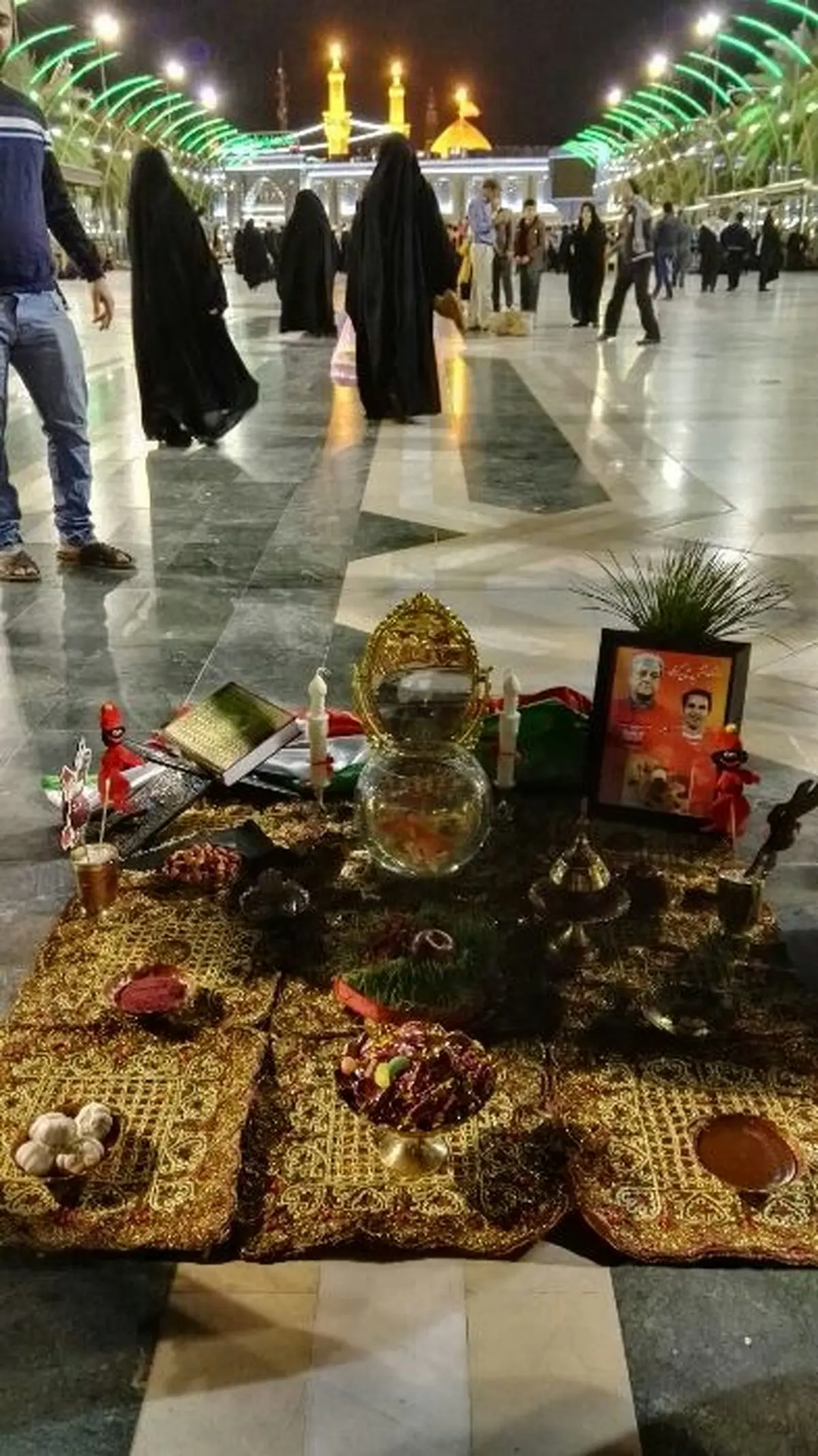 سفره هفت سین پرسپولیسی ها در بین الحرمین + عکس