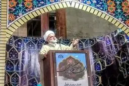 امام جمعه موقت سمنان: شکر نعمت انقلاب محافظت از آن با مقاومت است