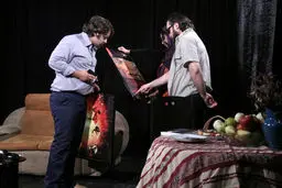 نمایش ماه در تماشاخانه سه نقطه