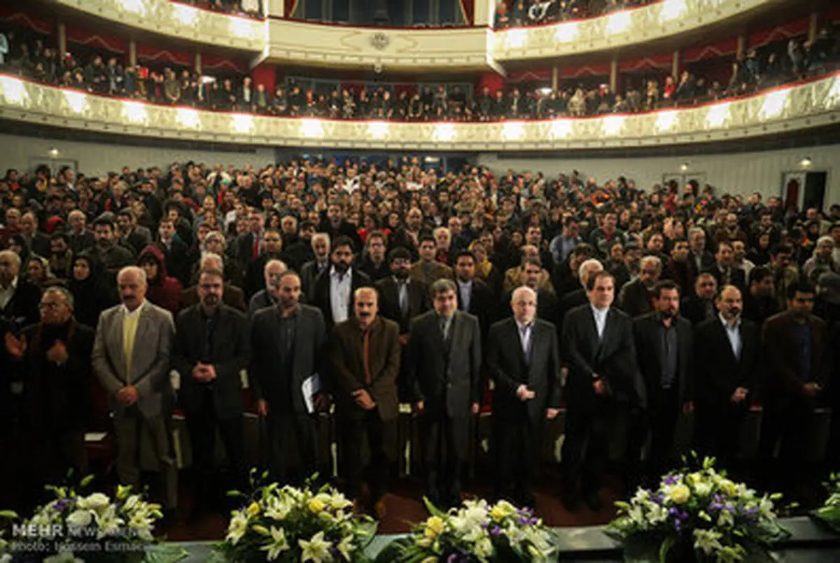 تصاویر اختتامیه سی و سومین جشنواره بین‌المللی تئاتر فجر
