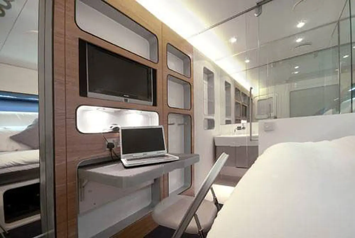 ترکیب هتل و هلی کوپتر (عکس)