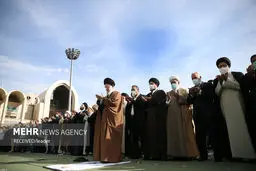 تصاویر اقامه نماز عید سعید فطر به امامت رهبر معظم انقلاب 