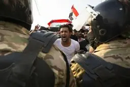 عراق آرام می شود یا به سمت جنگ داخلی می رود؟
