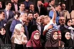 سلفی رامبد جوان و مهران مدیری با رئیس رسانه ملی/عکس