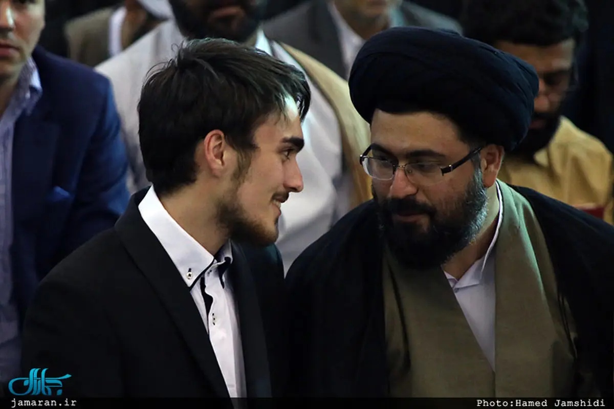 سیداحمد خمینی درکنار عمویش/ عکس