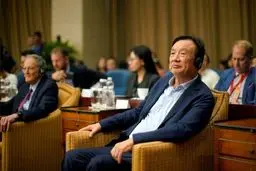 هوآوی تولید ایستگاه‌های مخابراتی 5G را بدون قطعات آمریکایی آغاز کرد