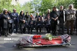 مراسم تشییع پیکر محمدابراهیم جعفری/تصاویر