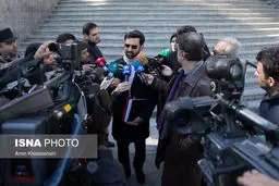 ۱۲ثانیه لعنتی برای"ظفر"/تکذیب وجود موشک‌ باکلاهک هسته‌ای‌ در ایران