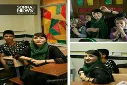 هانيه توسلی پشت نیمکت مدرسه /عکس