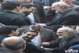 خوش و بش حسین شریعتمداری و سعید مرتضوی در مراسم ترحیم مادر احمدی نژاد /عکس