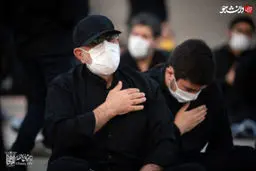 تصویری از حضور سردار قاآنی در مجلس عزاداری سیدالشهدا (ع)