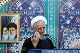 خطيب نماز جمعه تهران: مقاومت و انتفاضه موجب هراس صهیونیست‌ها شده است