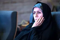 نمایش فیلم مستند فائزه هاشمی با حضور چهره های سیاسی/تصاویر