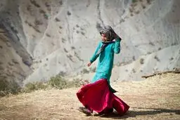 مهرنوش دختری از عشایر لر / تصاویر