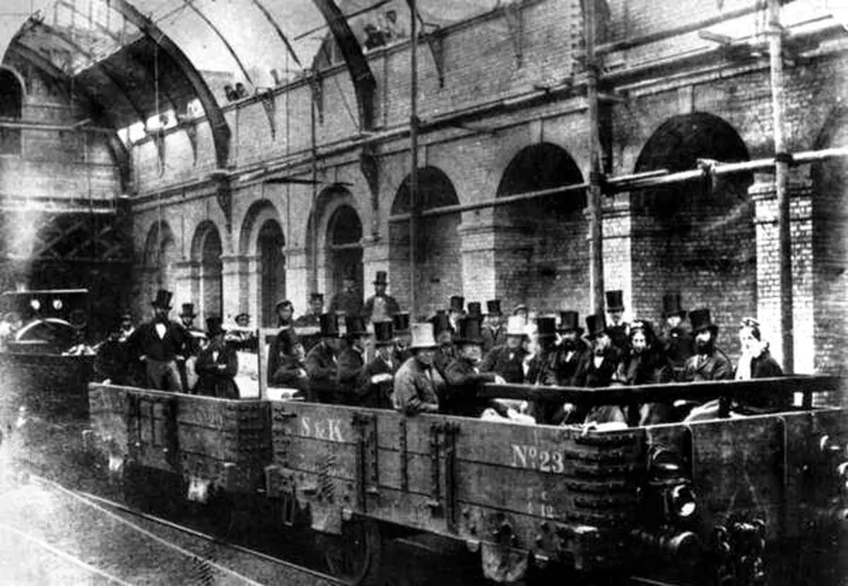 متروی لندن در سال 1863 +عکس
