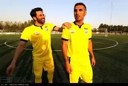 نخستین تمرین تیم فوتبال ستارگان ایران با حضور نیکبخت، کامران نجف زاده، محسن تنابنده و .../عکس