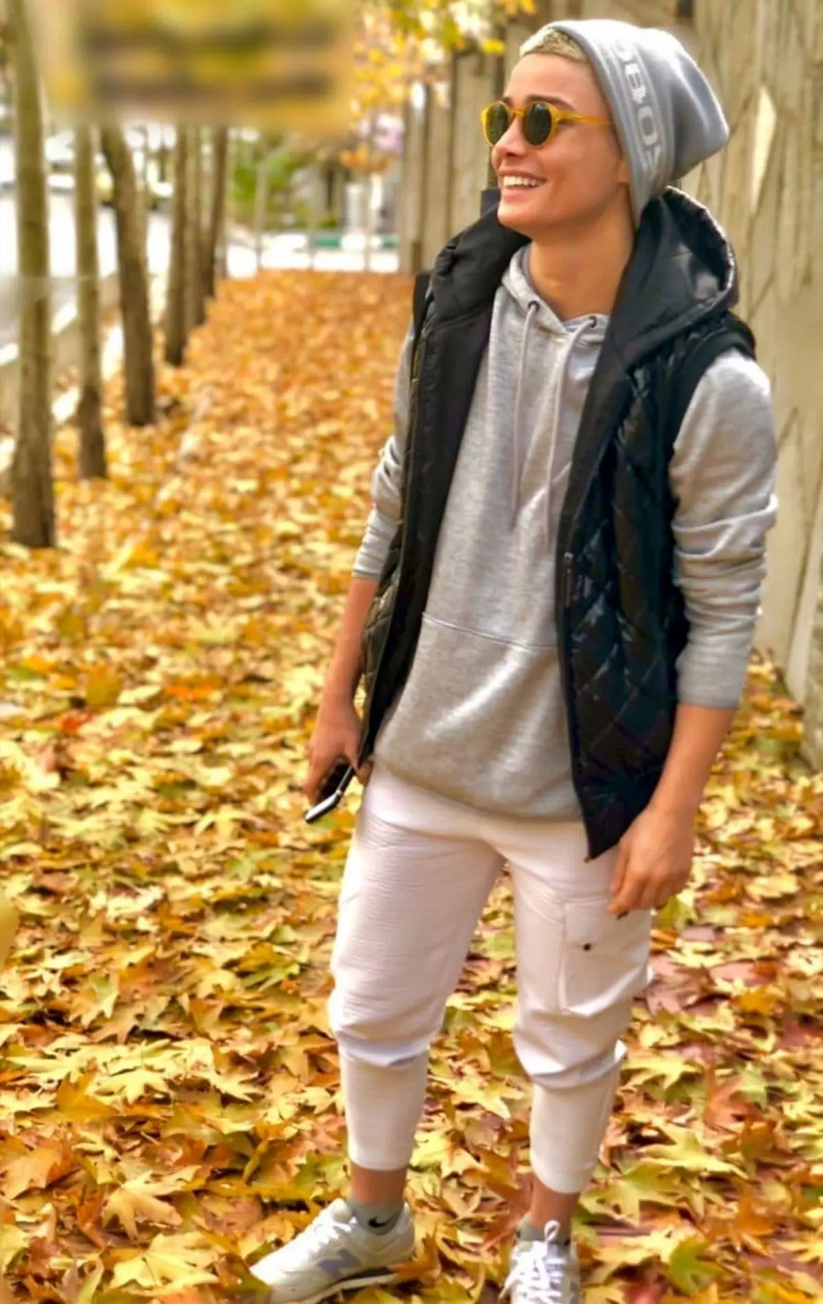 استایل پائیزی و دیده نشده تینا آخوندتبار بازیگر معروف زن