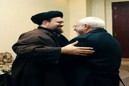 ظریف در آغوش سیدحسن/ عکس