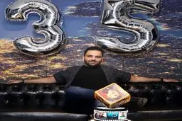 عکسی جشن تولد ٣٥سالگى احسان عليخانى و كيك تولد متفاوتش