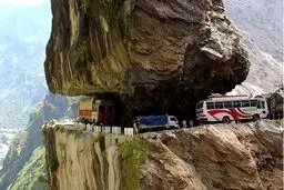 عکس / جاده مرگ در بولیوی را ببینید