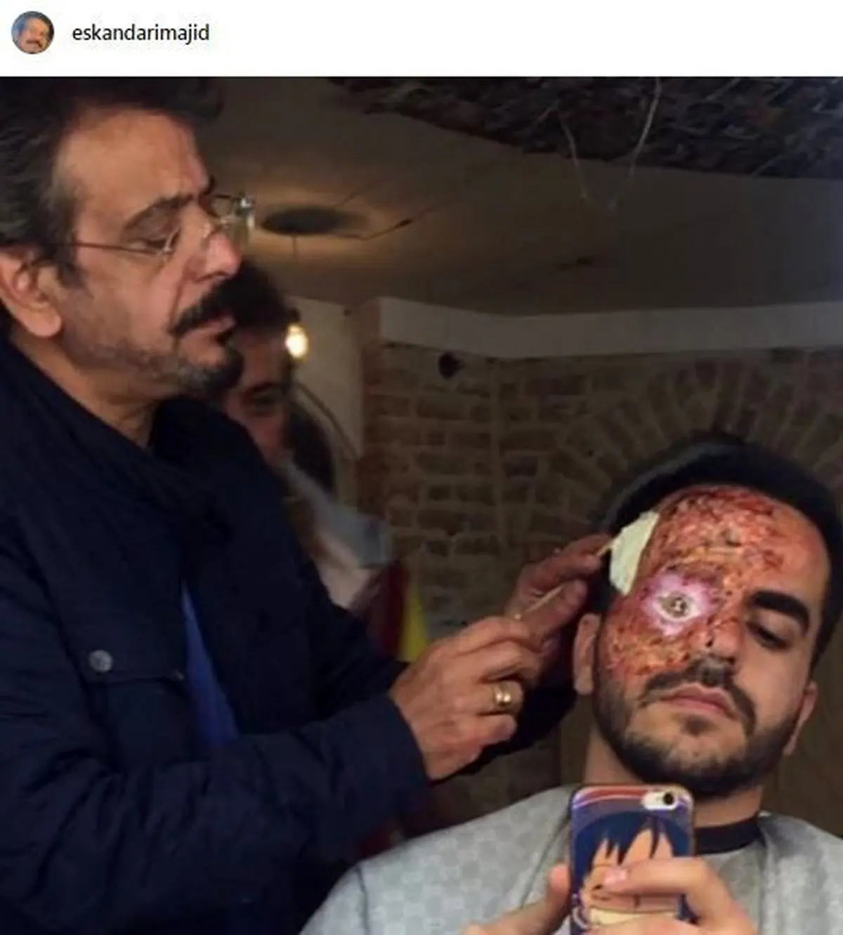 گریم حیرت‌آور روی صورت آقای بازیگر /عکس