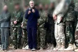 فاکس نیوز: ژنرال سلیمانی با لباس مشکی برای نظامیان ایرانی و حزب الله سخنرانی کرد/ همکاری ایران، روسیه و کوبا علیه داعش در سوریه