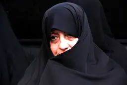 تصویری از پوشش جالب خواهر مسیح علینژاد در مراسم دختران آفتاب