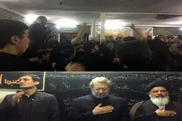 علی لاریجانی در جمع عزاداران امام حسین(ع)/عکس