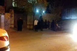 تصویری از حضور مردم شهر ایلام در خیابان ها پس از وقوع زلزله