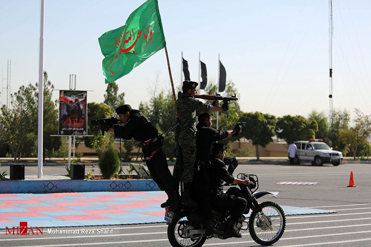 تصاویری از یک مانور نظامی هیجان انگیز