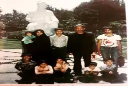 خانواده شلوغ آقای بازیگر معروف /عکس