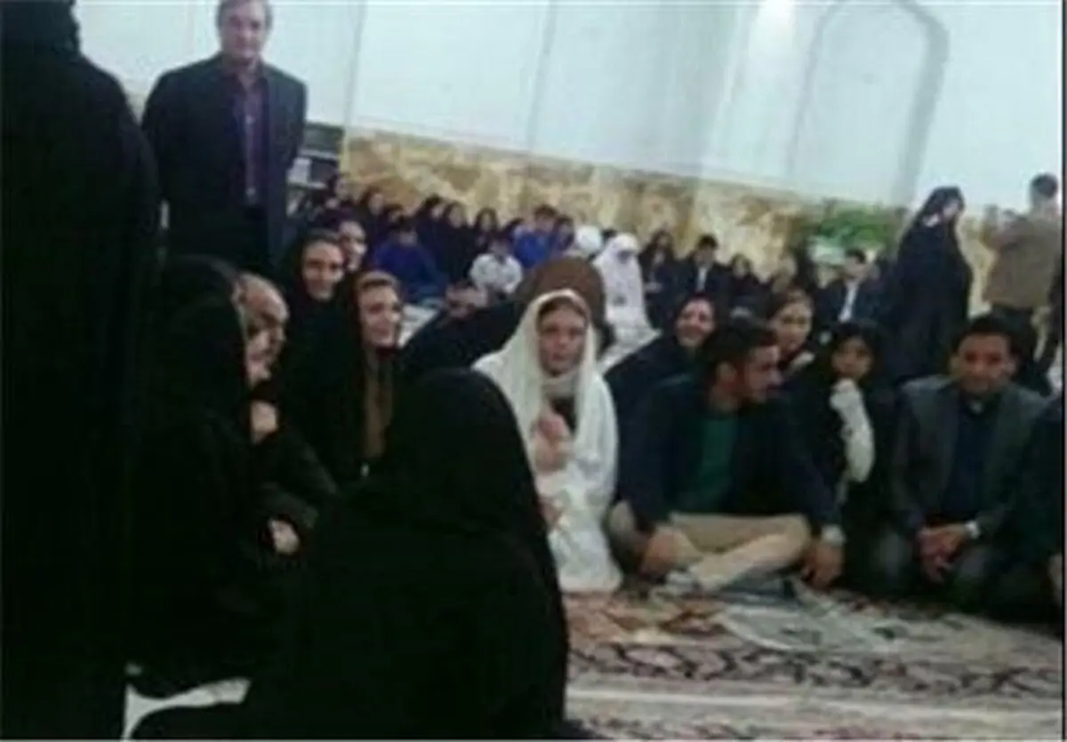عکسی از مراسم عقد رضا قوچان نژاد