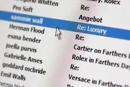 لورفتن ۱.۳۷ میلیارد آدرس ایمیل با یک اشتباه