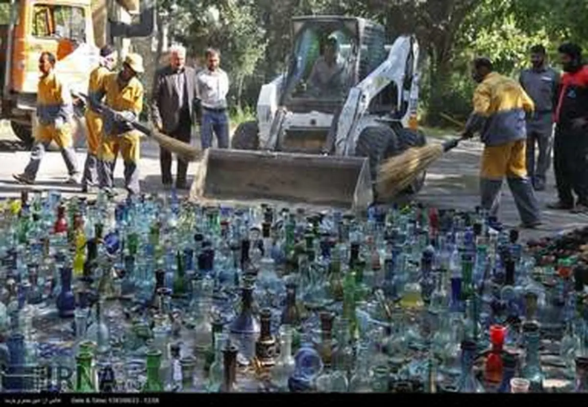 2 هزار قلیان با هم از بین رفتند/ تصاویر