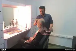 عکس / علی‌اکبر صالحی در حال گریم