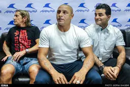 ورود روبرتو کارلوس و میشل سالگادو به تهران (عکس)