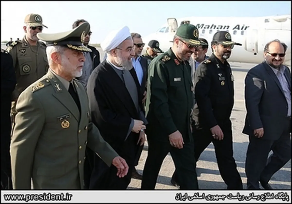 تصاویر بازدید روحانی  از رزمایش عظیم محمدرسول‌الله(ص)