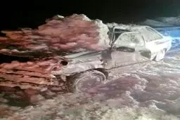 سقوط بهمن روی پراید در جاده چالوس/عکس