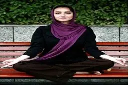 ترانه علیدوستی وسط خیابان یوگا اجرا کرد + عکس