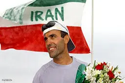 نجات یک ایرانی ماجراجو در نزدیکی مثلث برمودا+عکس