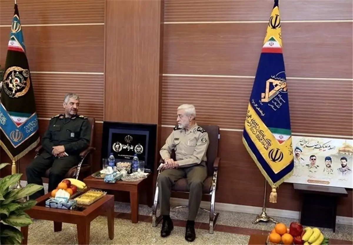 فرماندهان عالی‌رتبه ارتش و سپاه با هم دیدار کردند+ تصاویر