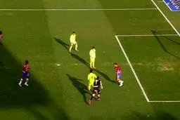 گل مشکوک به آفساید لیونل مسی (عکس)