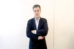 احمد نقیب‌زاده:باید از سیکل خشونت هراس داشت /  مجبوریم روابط بین‌المللی و مناسبات ظالمانه حاکم بر آن را بپذیریم/ وجود یک دولت مطلقه به نفع آینده ایران است / استقرار نظم ضروری‌تر از دموکراسی است