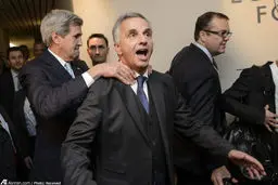 شوخی جالب کری در نشست داووس/ عکس