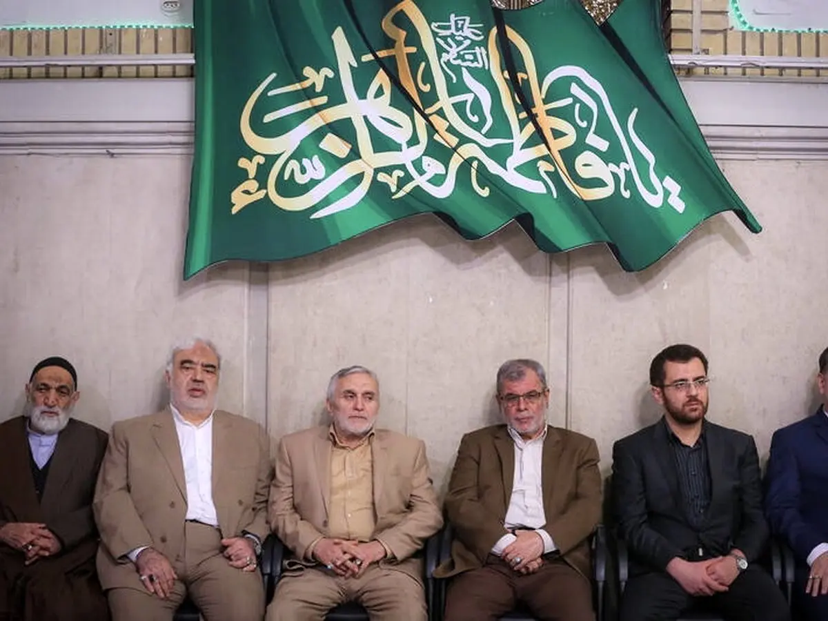 منصور ارضی در دیدار با رهبرمعظم انقلاب/عکس