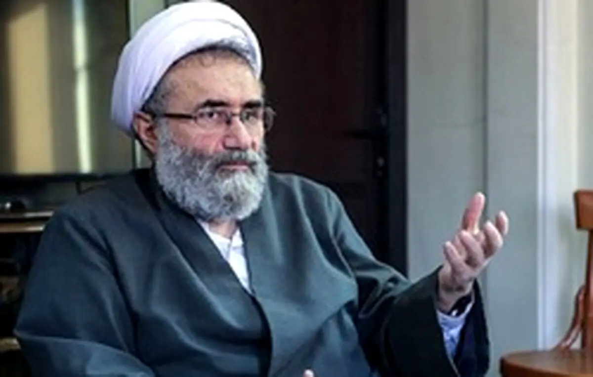 انتقاد مسیح مهاجری از مسئولان: رسماً می‌گوییم ۶۰ میلیون مستضعف داریم / از پنهان‌کاری دست بردارید و با شفافیت کامل آشتی کنید