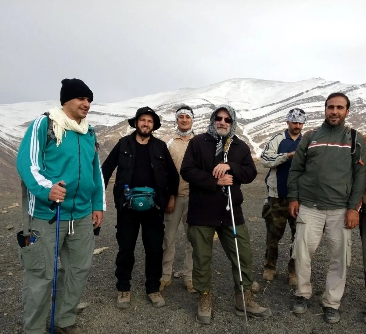 کوهپیمایی لاریجانی در ارتفاعات تهران/عکس