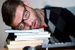 ضعف و بی حالی نشانه چه چیز در بدن است