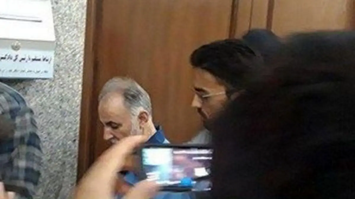 نجفی تقاضای عفو کرد / میترا استاد مهدورالدم بود؟/ اظهارات پسر میترا استاد و دختر نجفی از روز قتل +عکس نجفی در دادگاه